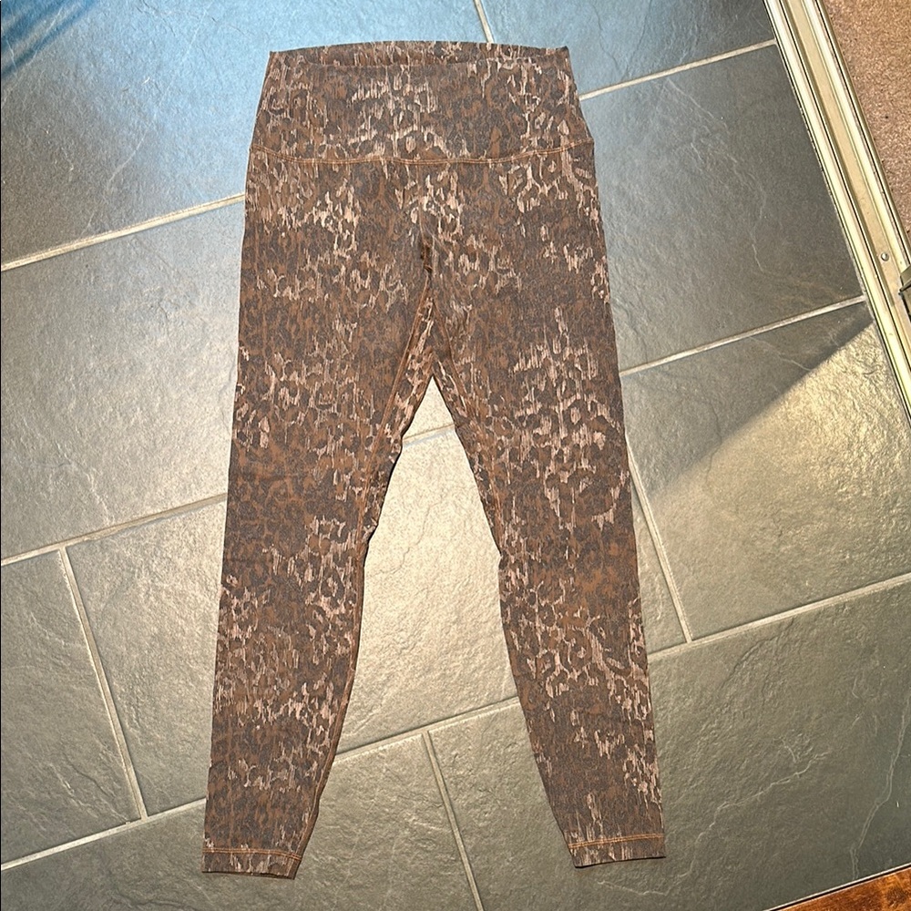 Lululemon Leopard Align Leggings